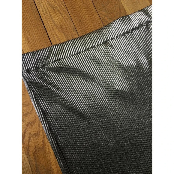 NWT! ALEMBIKA $149 Silver Skirt Size 2 - Picture 5 of 7